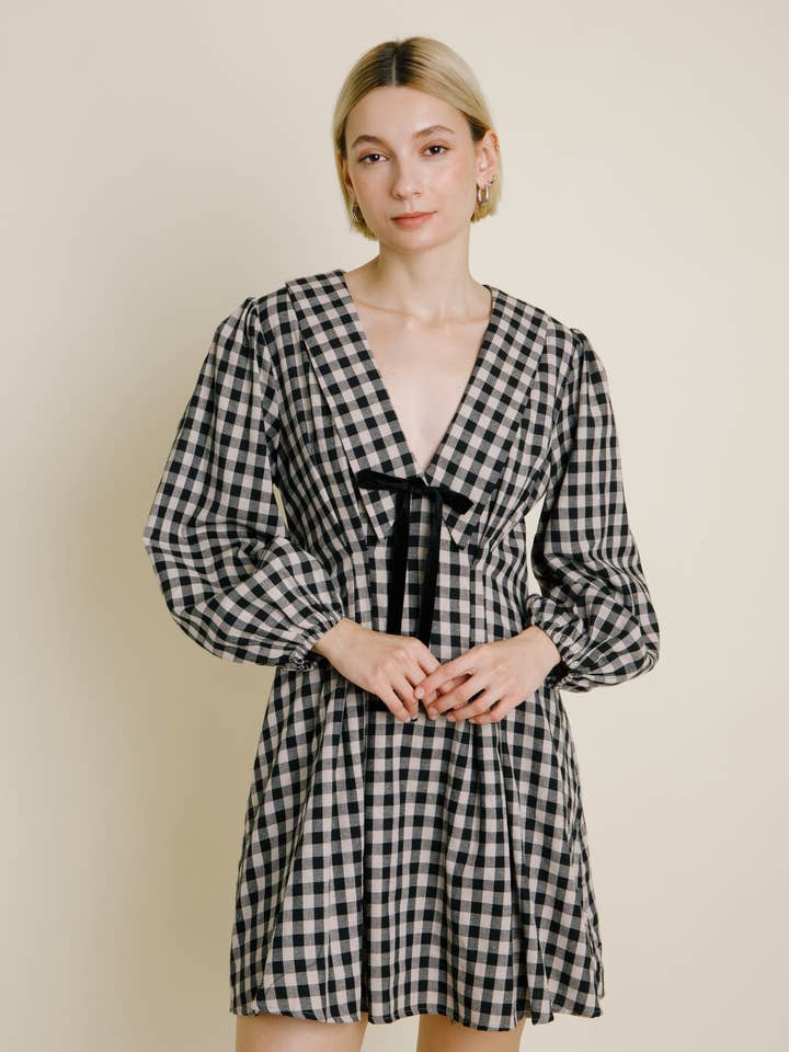 Vestido com Gola Gingham e Laço por atacado de Aureum