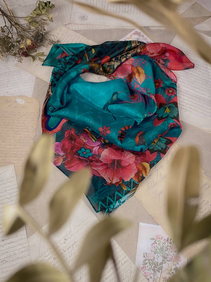 Modal square 90x90cm FRIDA TURQUOISE for wholesale by BROKANTE