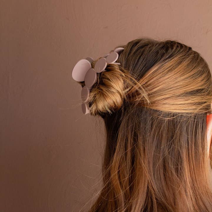 Shop Andi - Wholesale Hair Clip - Women's - Circles Claw Clip34