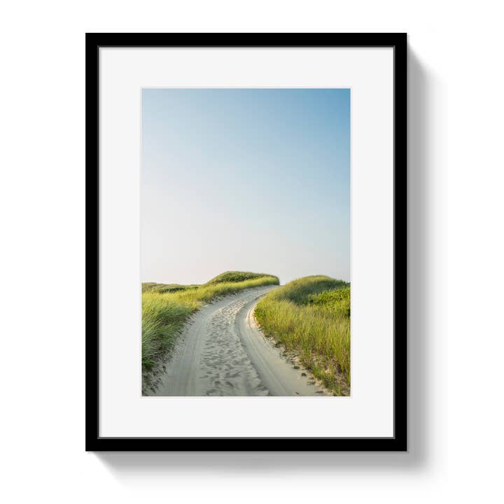 Nantucket Avenue for wholesale by Johnny Vacay