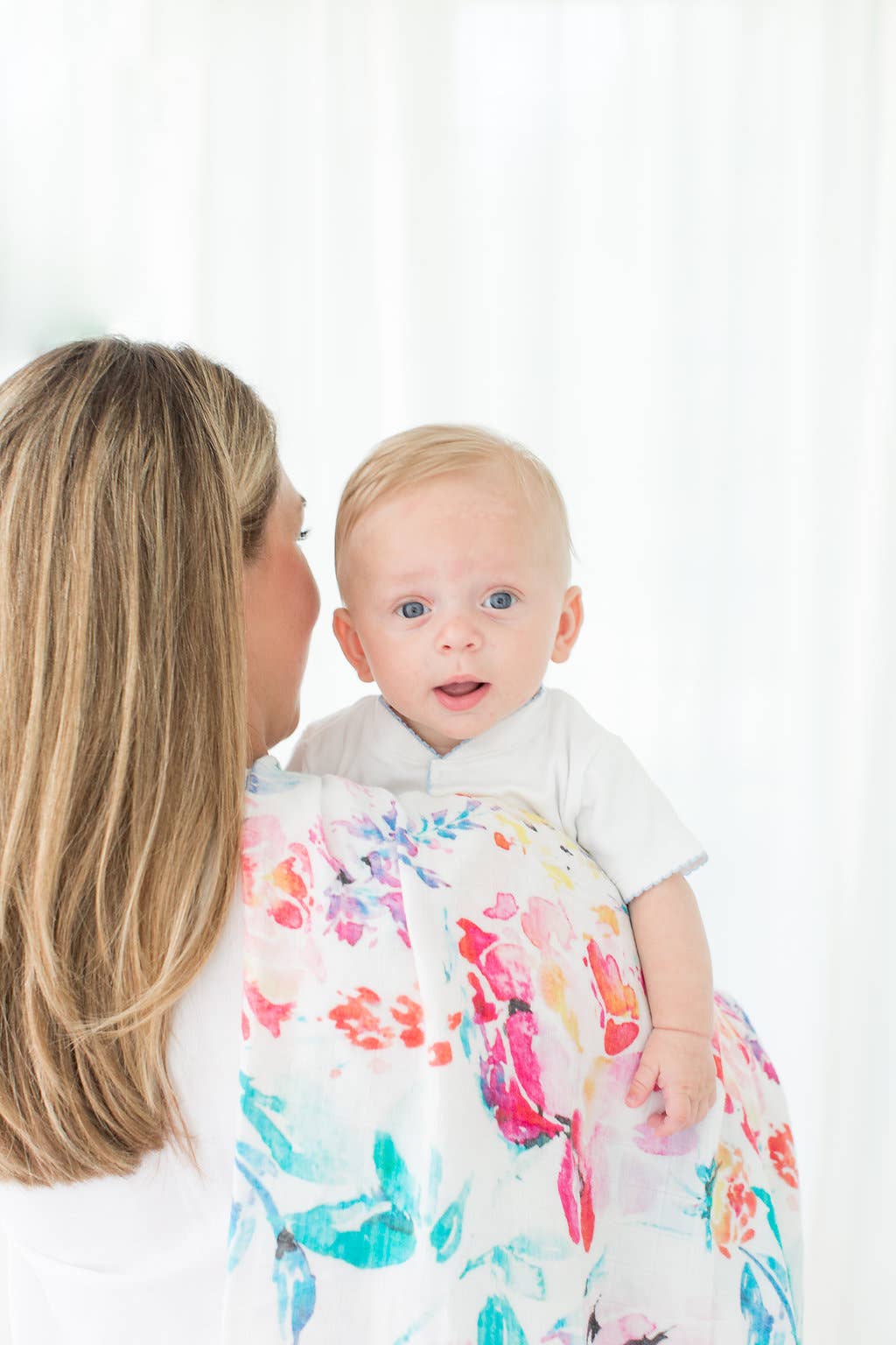 Stroller Society - Wholesale Swaddle - Baby - Baby Blankets Bamboo and Organic Cotton Muslin Flora4