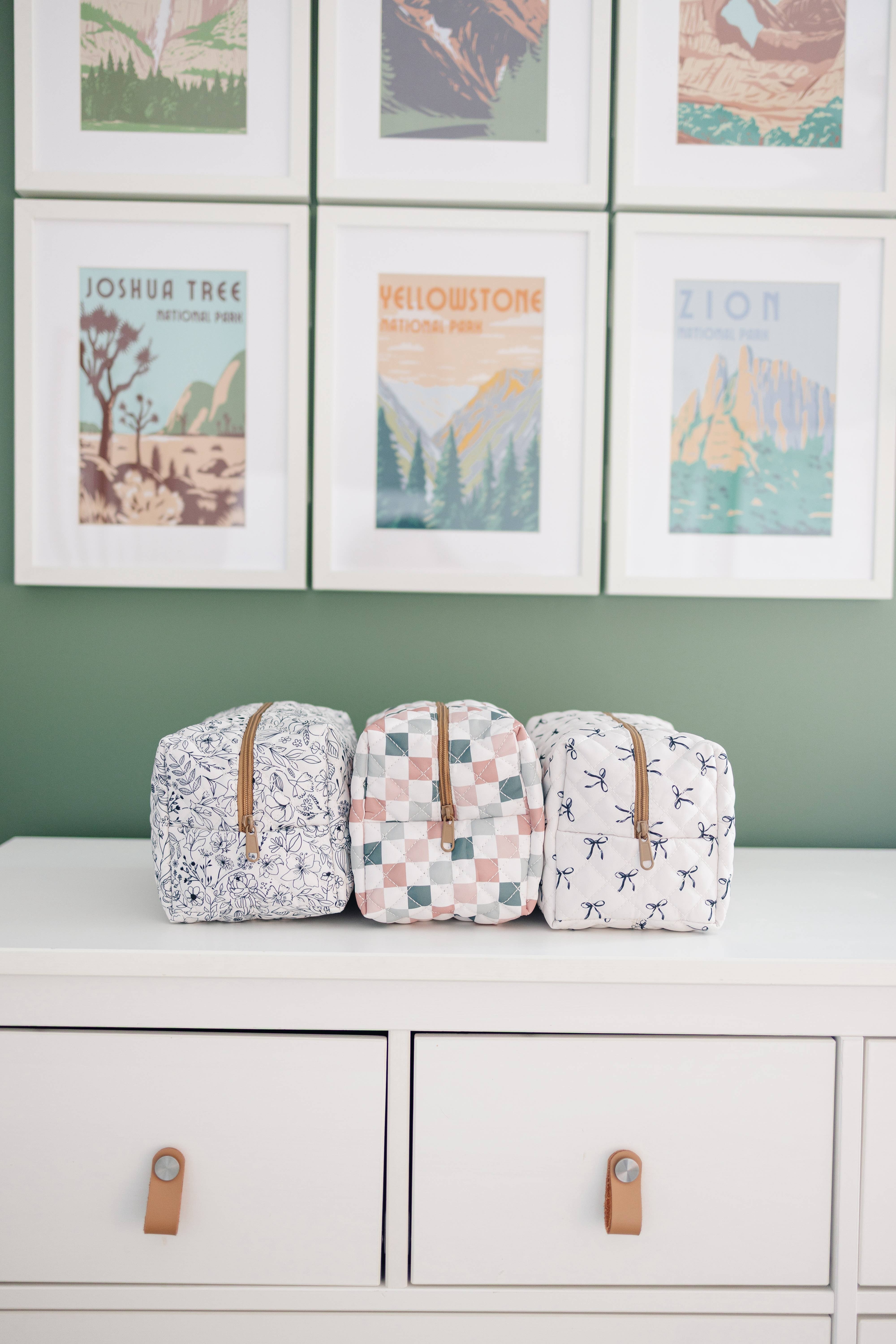 Frederick Family Co. - Wholesale Makeup/Cosmetic Bag - Quilted Carry All Pouch for Women – Large Makeup Organizer Bag, Stand Up Toiletry Case, Wide Zipper Opening, Cute Travel Pouch13