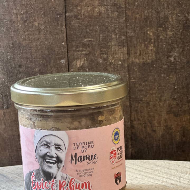 LE EPIC'É RHUM pour la vente par MAMA SAMA