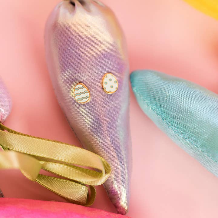 Oeufs de pour la vente par Pierced Co