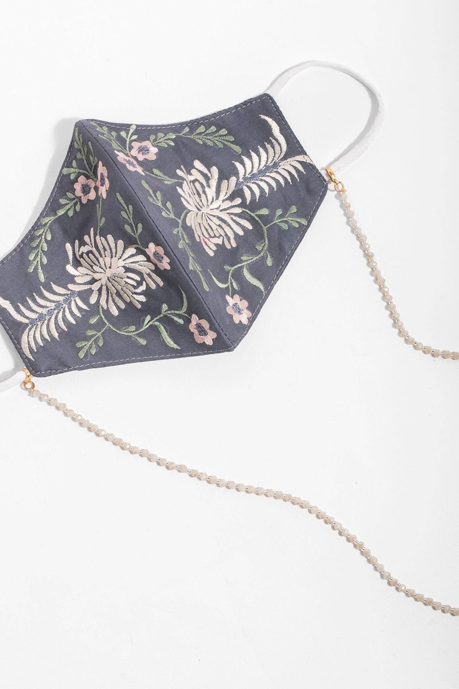 SAACHI - Wholesale Sunglasses/Eyeglasses Strap - Women's - Crystal Eyeglass and Mask Chain3