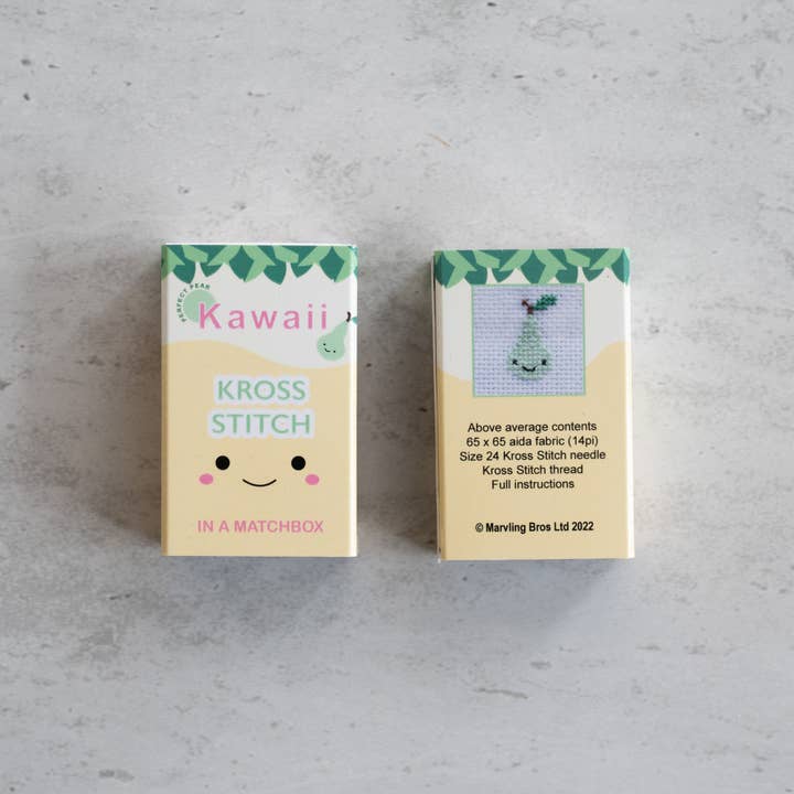 Marvling Bros Ltd - Vente Accessoire de broderie/point de croix - Mini kit de point de croix poire Kawaii dans une boîte d'allumettes2