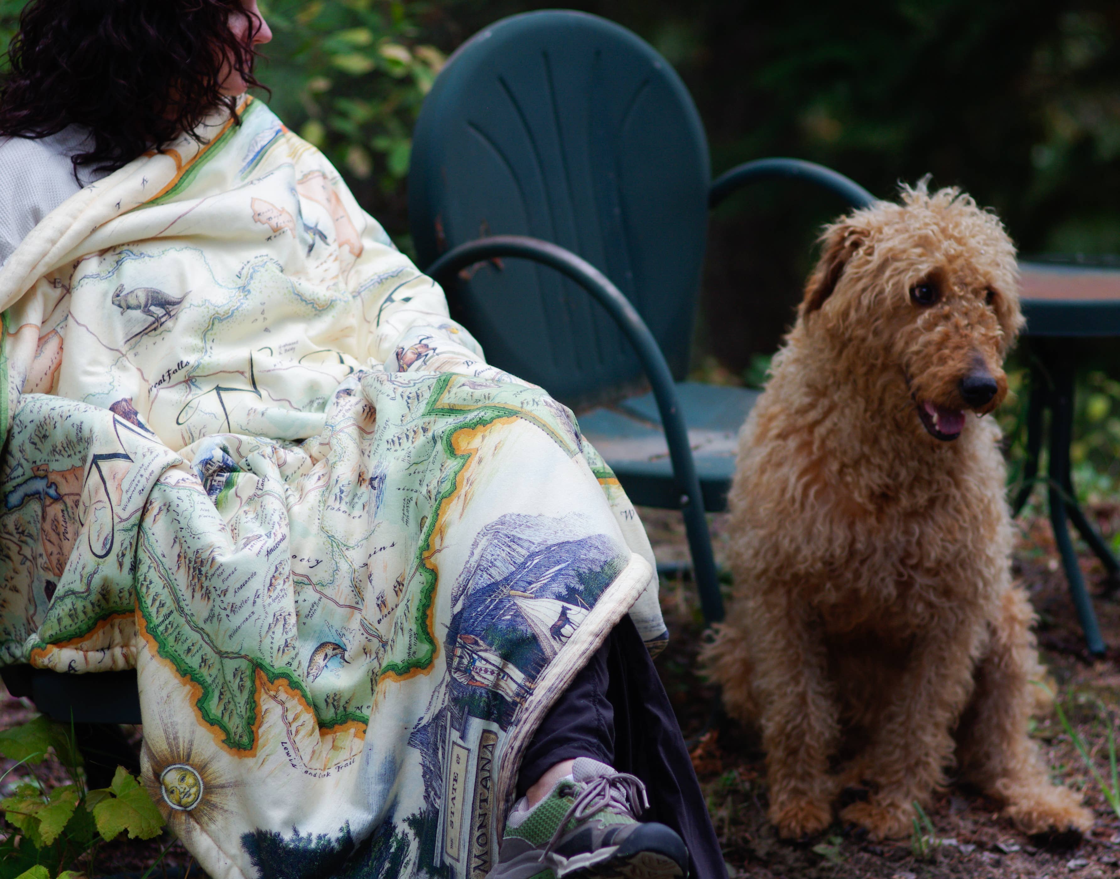 XPLORER MAPS - Wholesale Throw Blanket - Montana Map Blanket - Berber & Micro Fleece Throw3