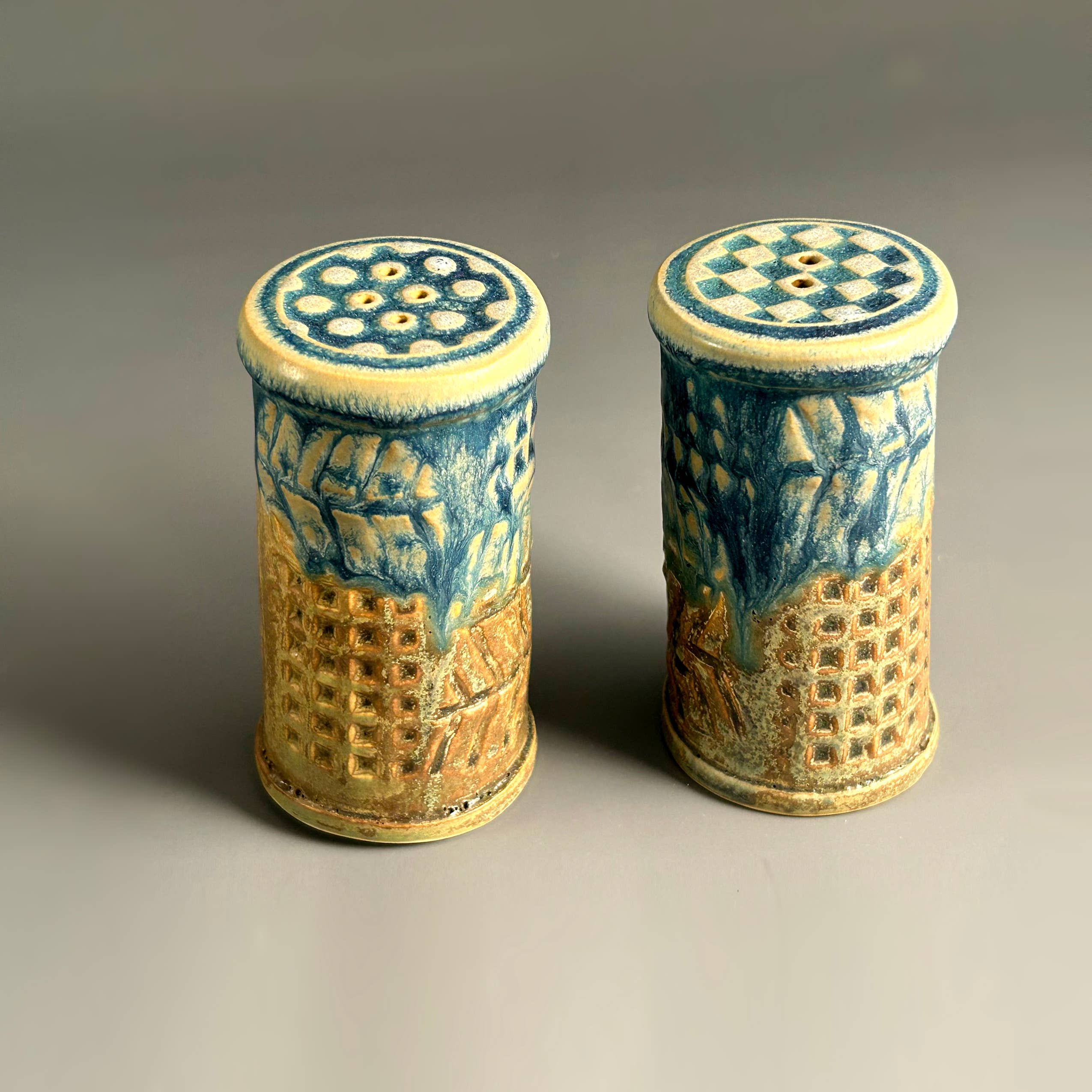 Macone Clay / Spooner Creek - Wholesale Salt & Pepper Shaker Set - S&P - Salt & Pepper Set4