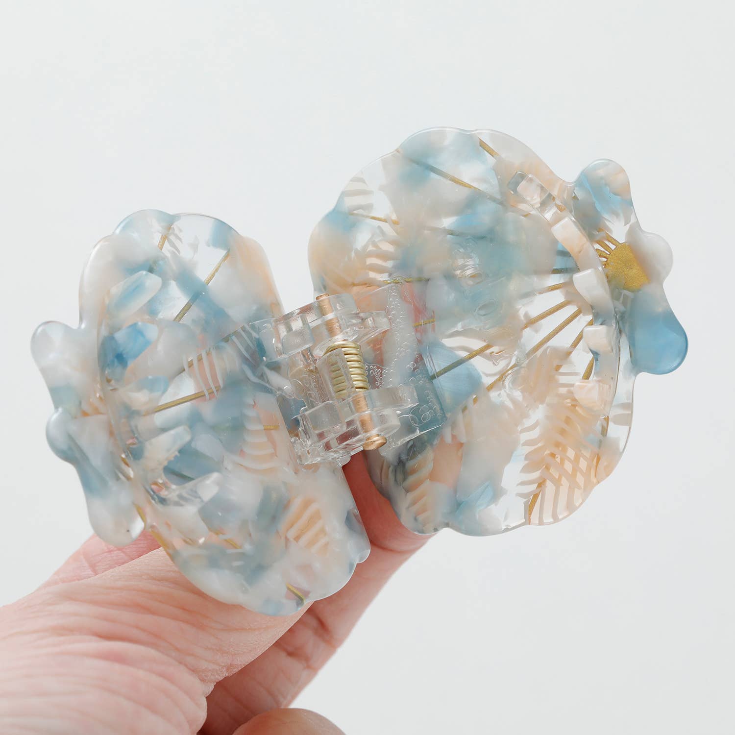 Assorted Pearl Seashell Claw Clip - Small  for wholesale on Faire1