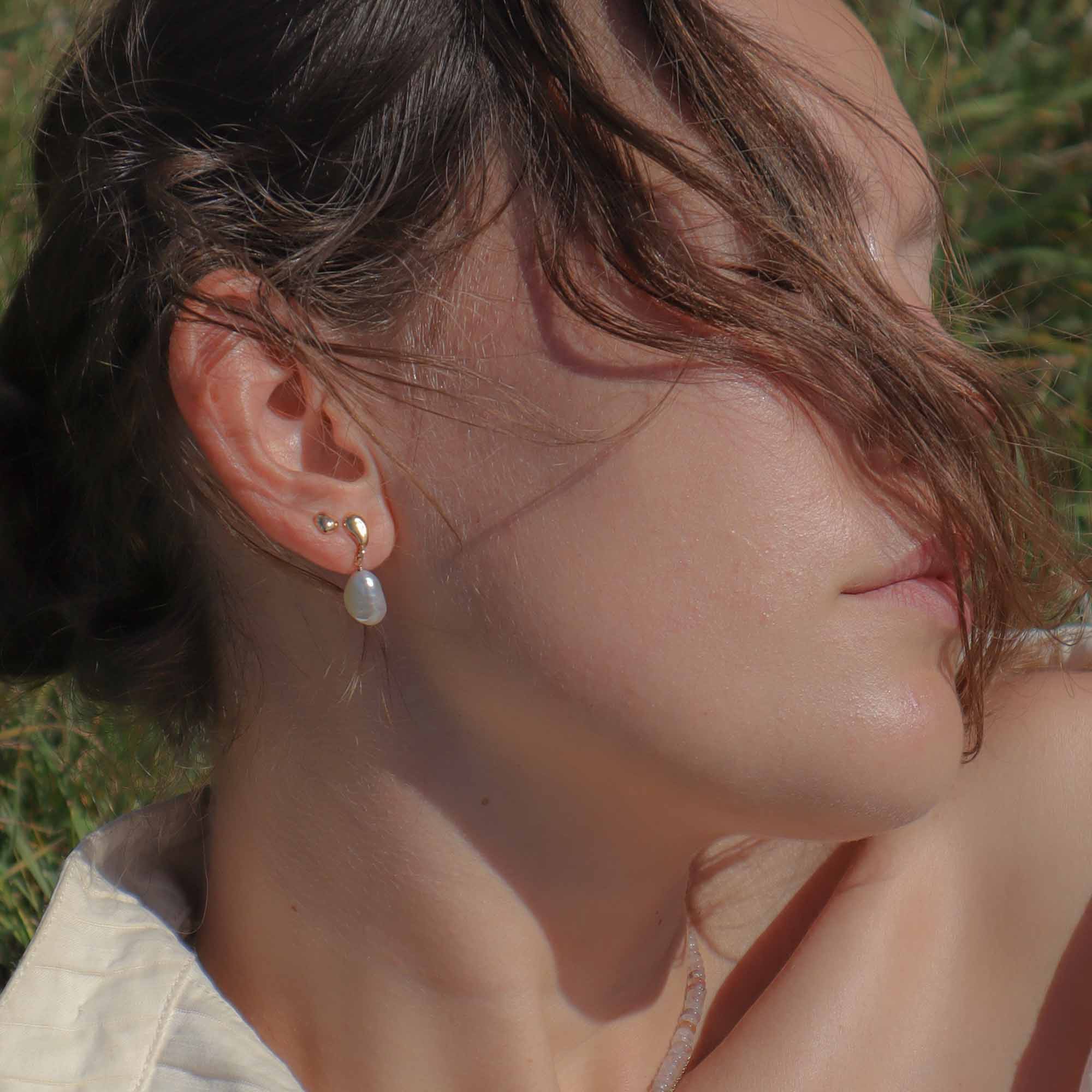 Koi Atelier - Wholesale Stud/Post Earrings - Blob studs gold2