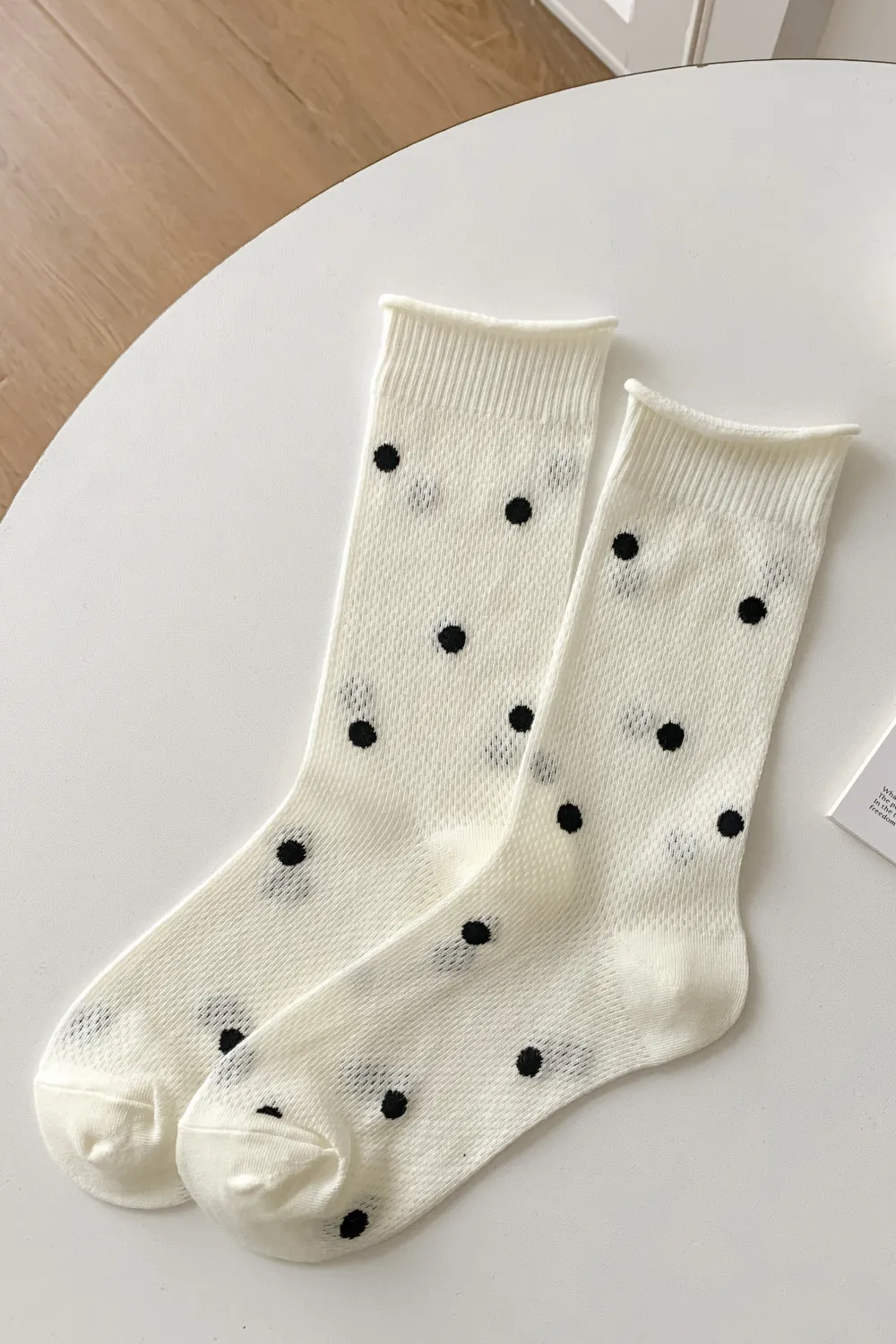 Marc JoJo - Wholesale Socks - Women's - 🧦⚪ Classic Polka Dot Socks0