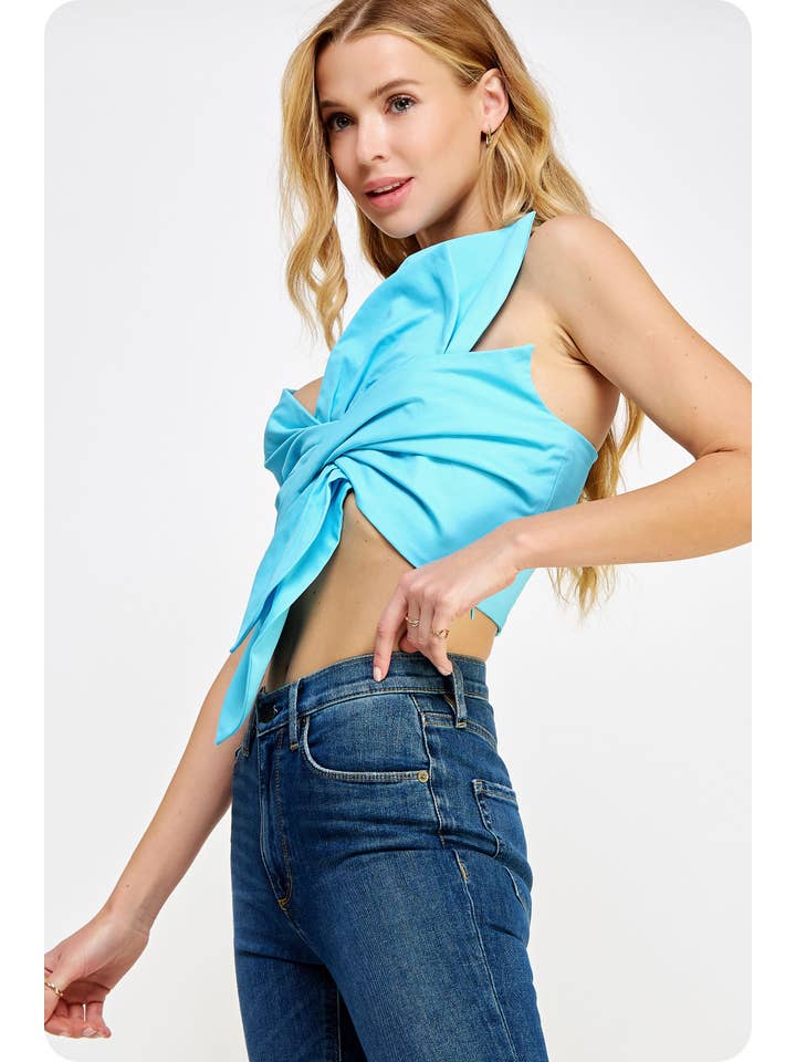 Strut & Bolt - Wholesale Shirt - Women's - One-Shoulder Knotted Flower Bow Crop Top45