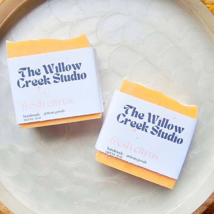 Savon Artisanal aux Agrumes Frais, Barre de Savon Artisanale, Bain & Corps pour la vente par The Willow Creek Studio