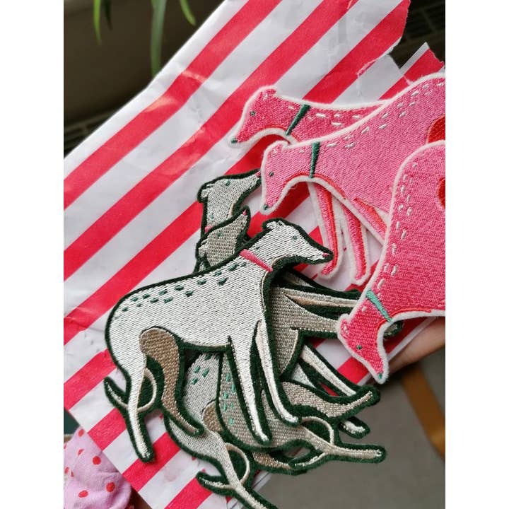 Bryony Moss Illustration – wholesale Patch – Silver Hound, Embroidered Patch 1