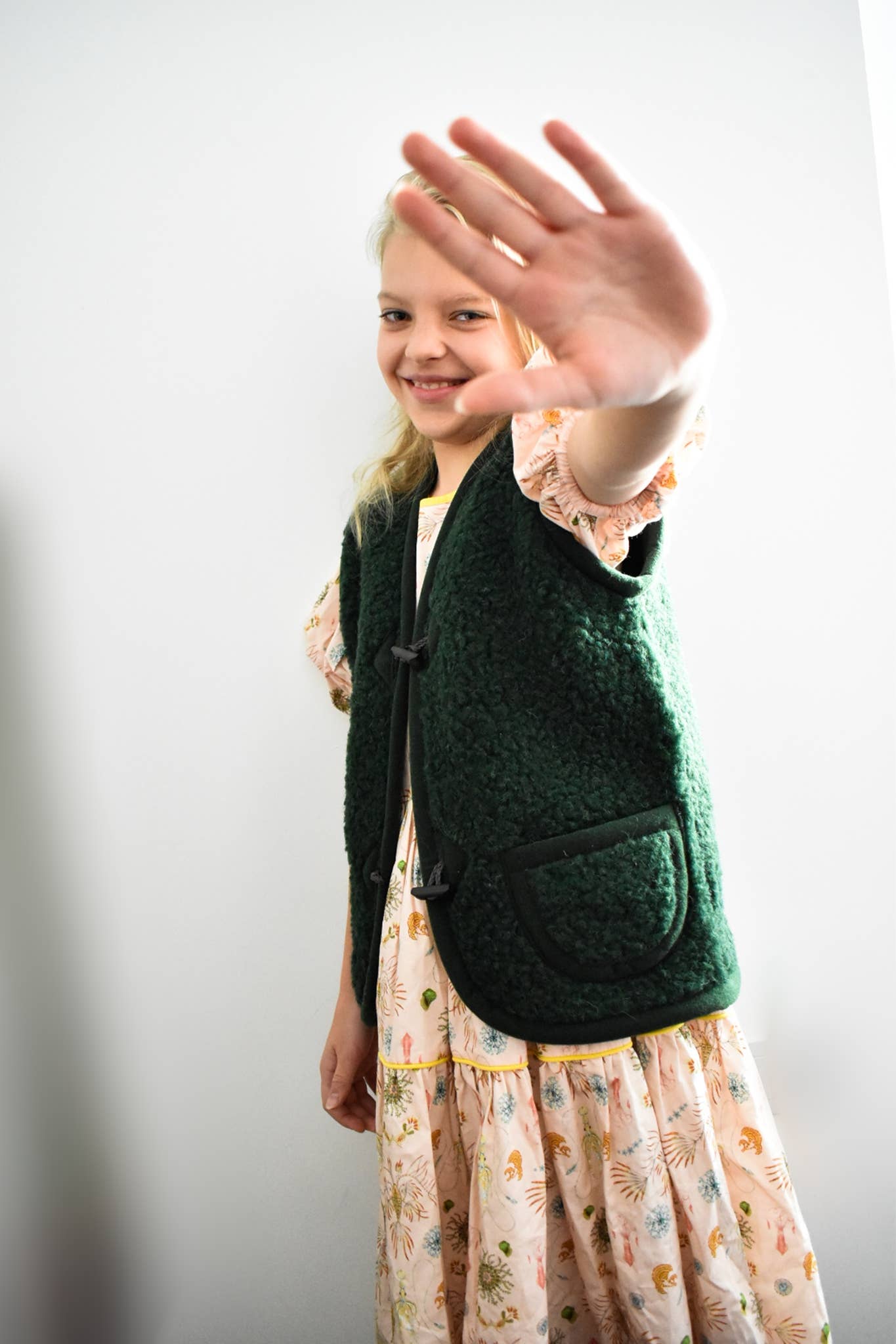 HomieeStudio - Vendita all'ingrosso Gilè imbottito - Bambini - Gilet in lana merino verde per bambini1