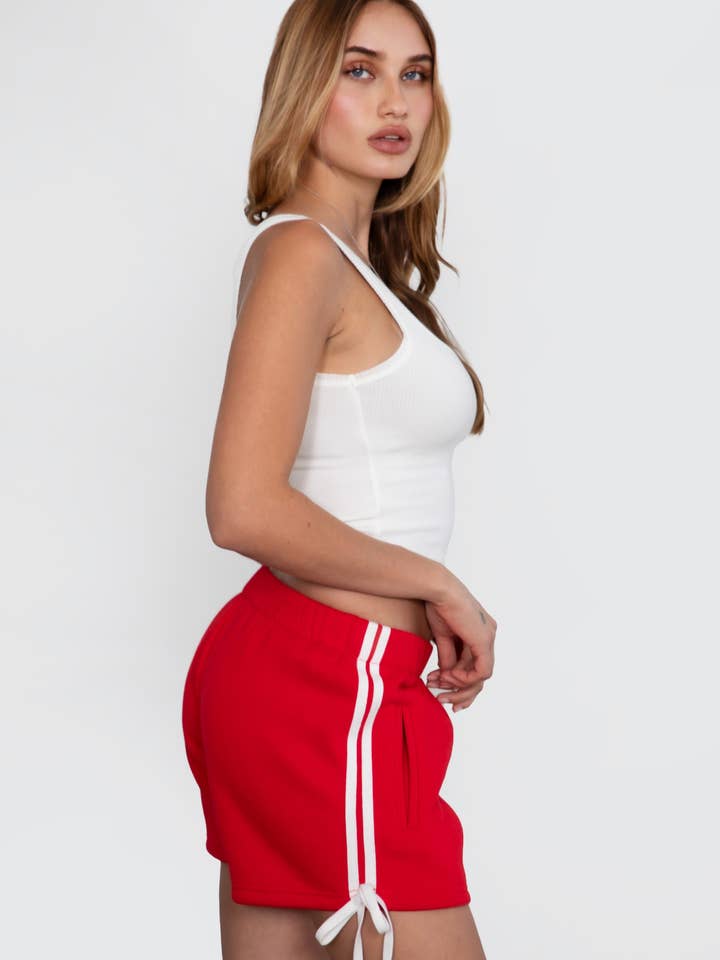 TICTOC - Wholesale Shorts - Women's - SUNNI Casual Mid Rise Plush Fleece Shorts3