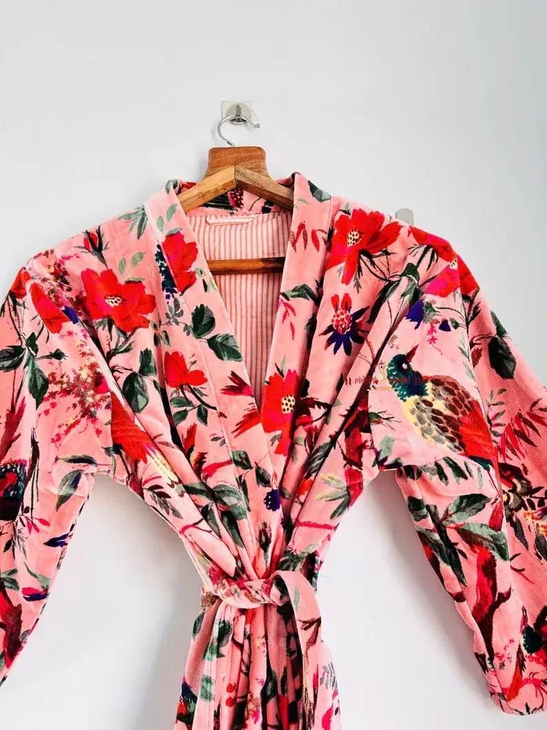 GYPSY STUDIO - Wholesale Robe - Women's - Soft velvet kimono robe | pink color kimono | floral print b4