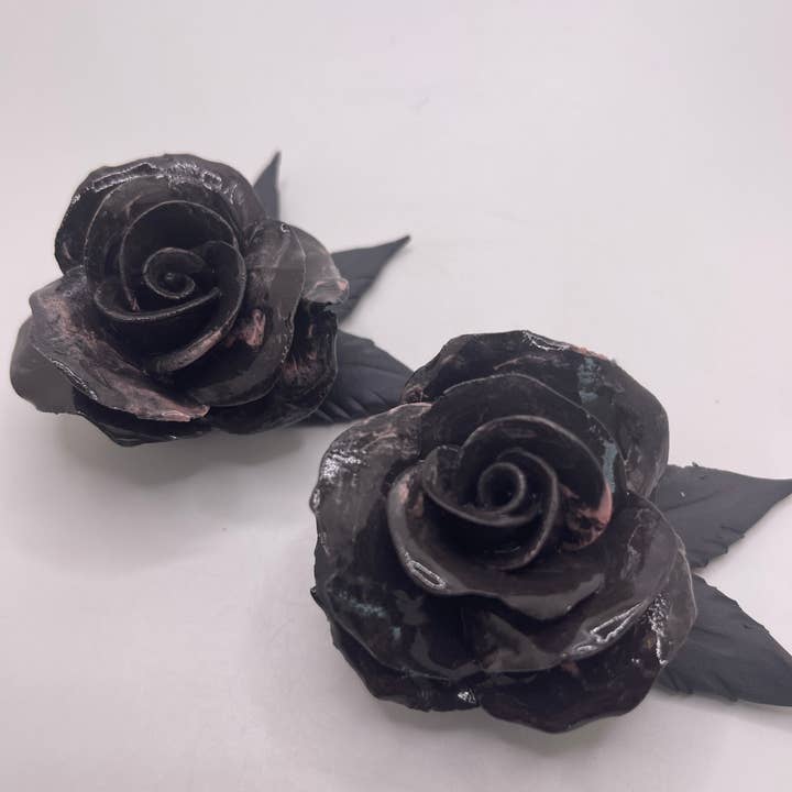 Cori Ceramics & Art LLC - Wholesale Artificial Flowers - Gift Set - Pair of Forever Roses2