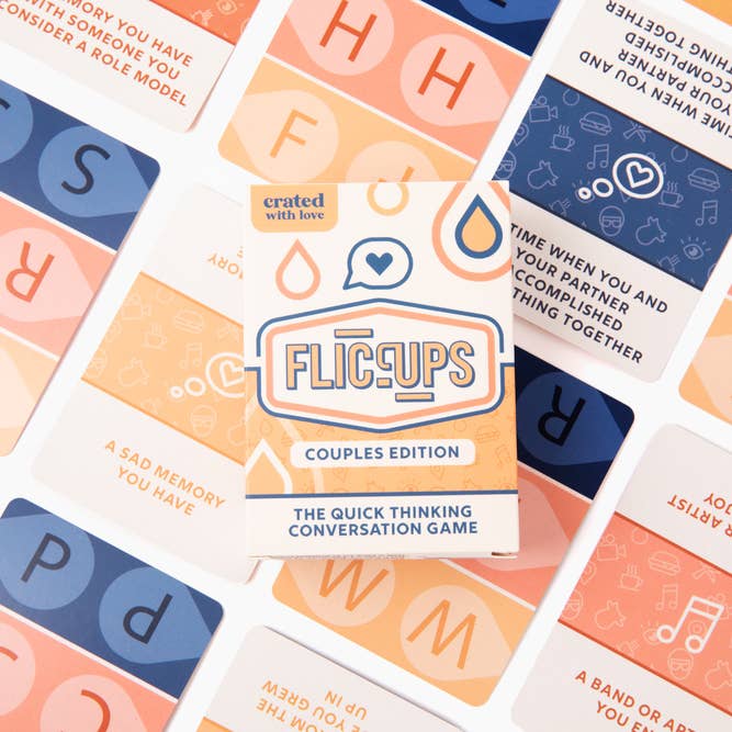 Crated with Love - Vendita all'ingrosso Giochi di carte - Gioco di carte Couples Conversation Starter Date Night - Fliccups6