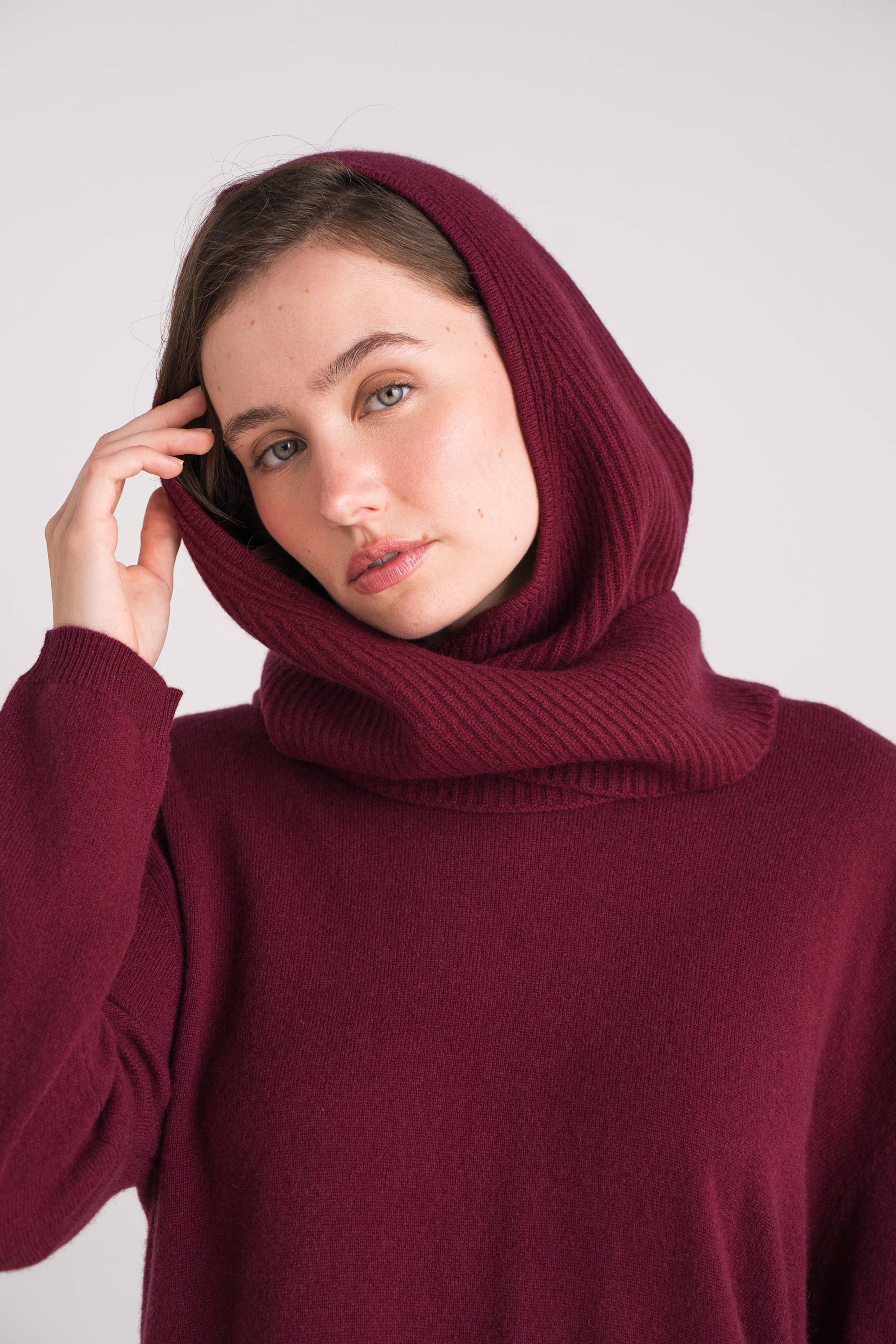 jw.atelier - Wholesale Balaclava - Women's - 100% cashmere balaclava13