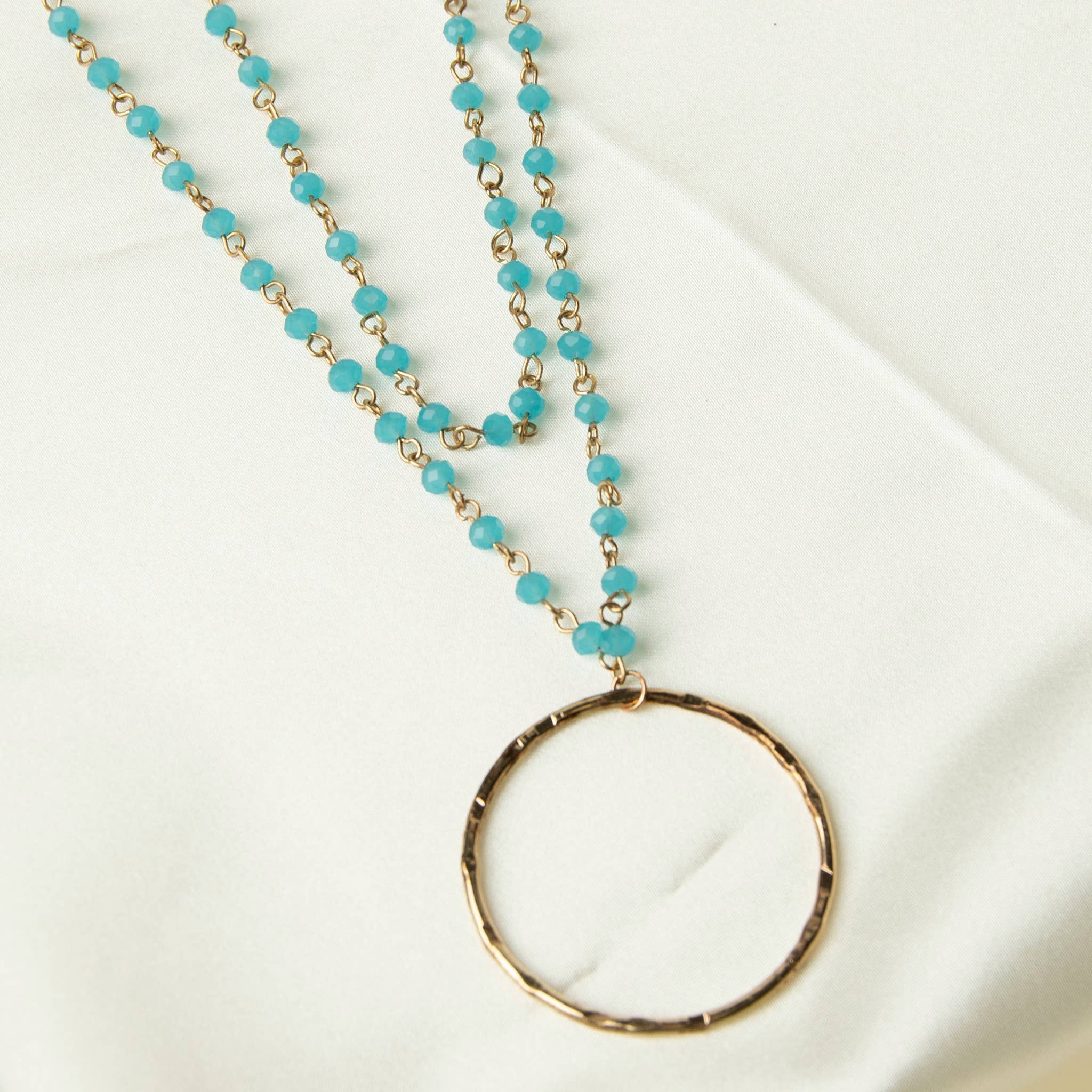 Elsie & Zoey – Colar pingente/pendente por atacado – Colar Pingente Malia com Anel de Frisas 22"6