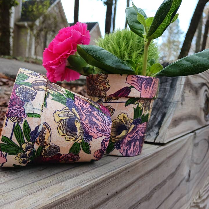 Chains Charms Love - Wholesale Plant pot - Flower pots, Plant planters, Clay pots, Terracotta Pots6