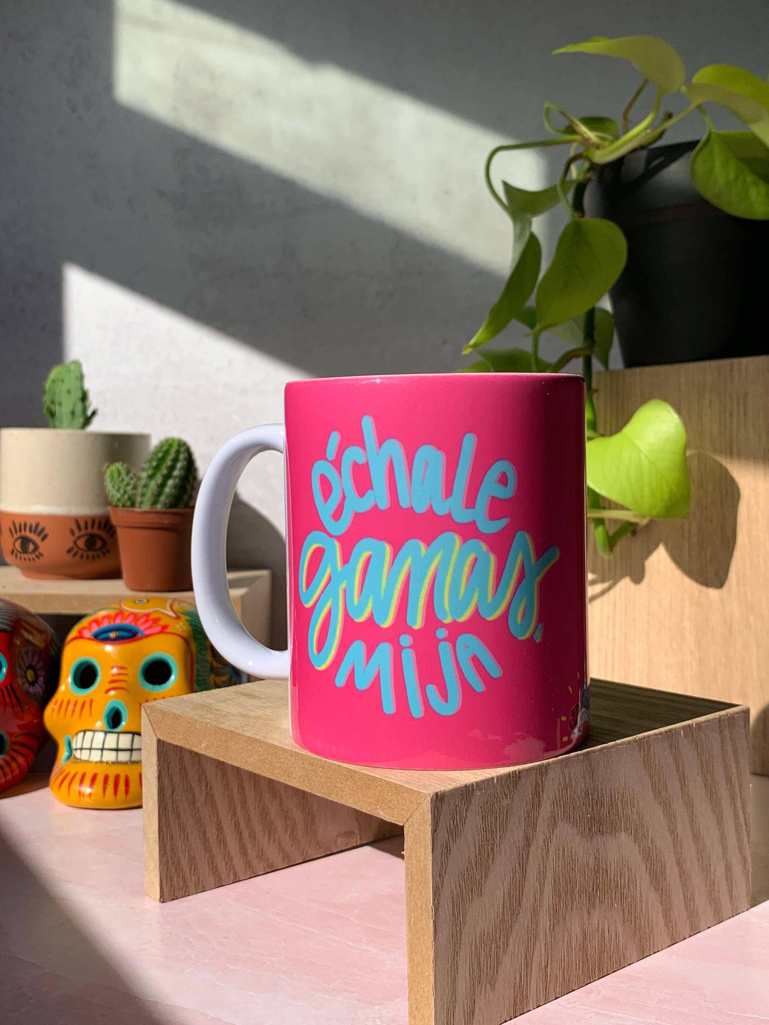 Very That - Vendita all'ingrosso  - Tazza Echale Ganas in ROSA! di Very That | Tazza a Colori | Chingona5