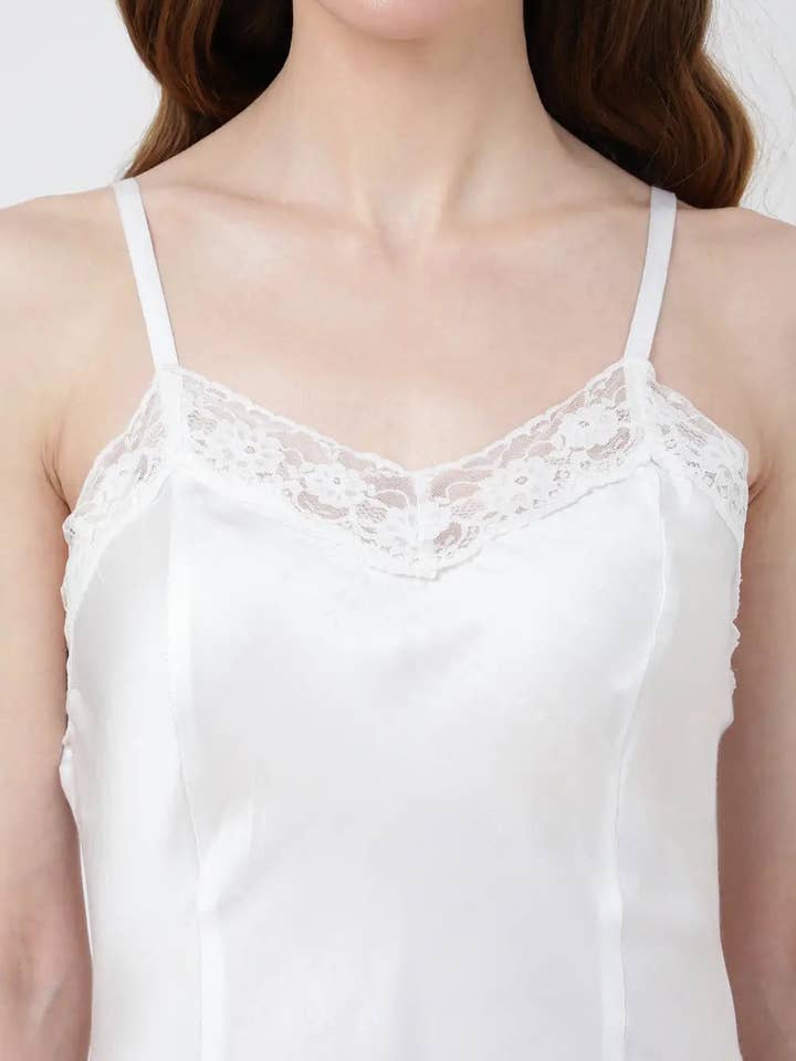 Blanc Chemises de nuit mi-longues blanches taille S à 3XL en vente sur Faire4