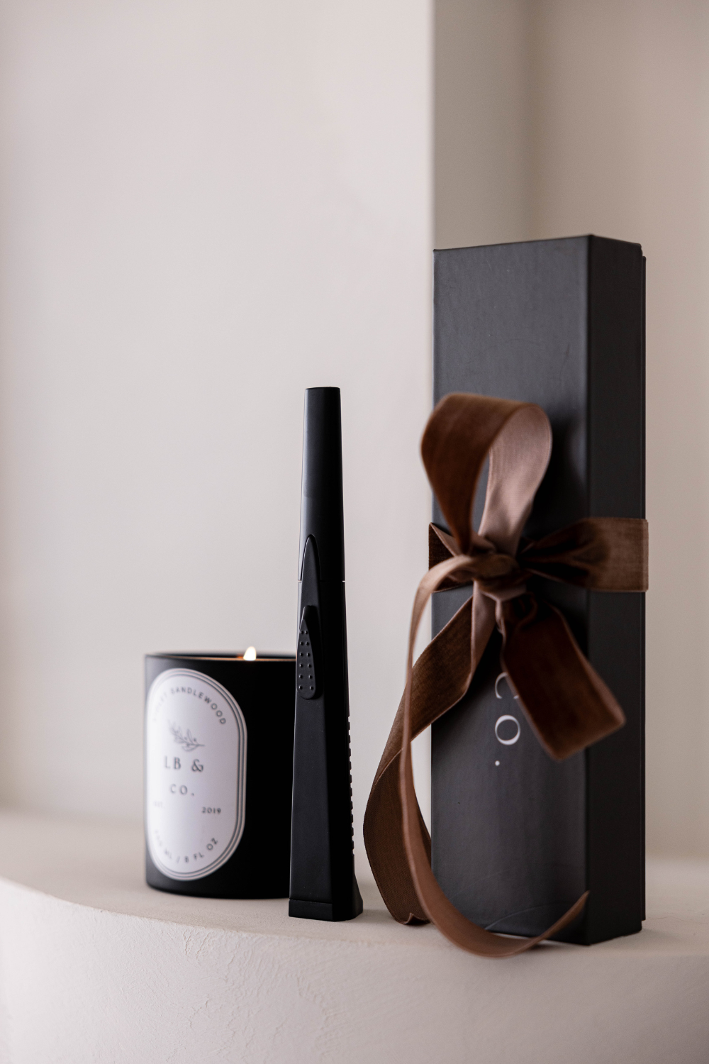 Luxe B Co – wholesale Lighter – Luxe USB Arc Lighters Matte Black4