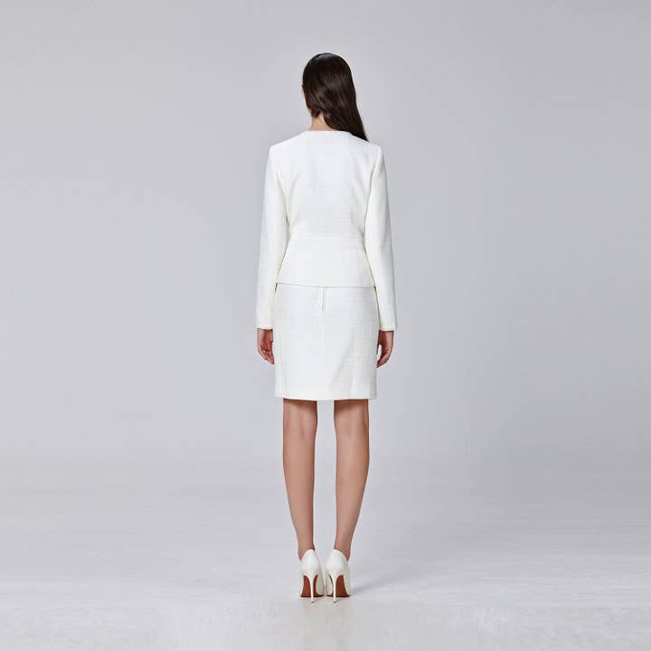 Smart and Joy - Wholesale Dress - Women's - Fitted dress with V-neckline5