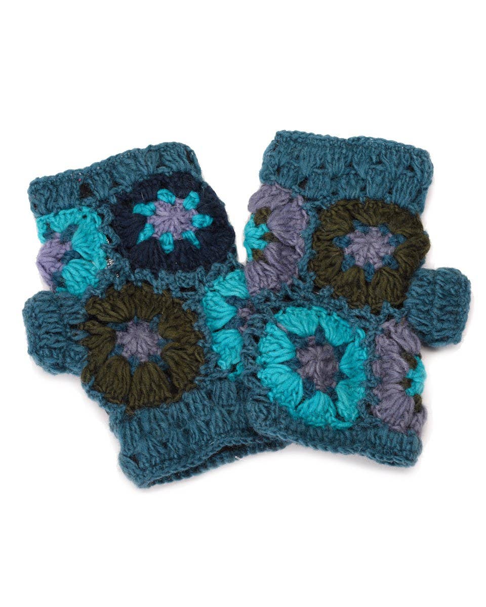 Zig Zag Asian Collection - Wholesale Gloves - Women's - Crochet Flower Fingerless Gloves1