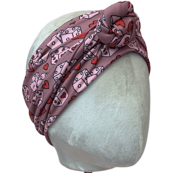 Faixa de Cabelo Envolvente A Chance on Love por atacado de The Sassy Olive Handmade Headbands