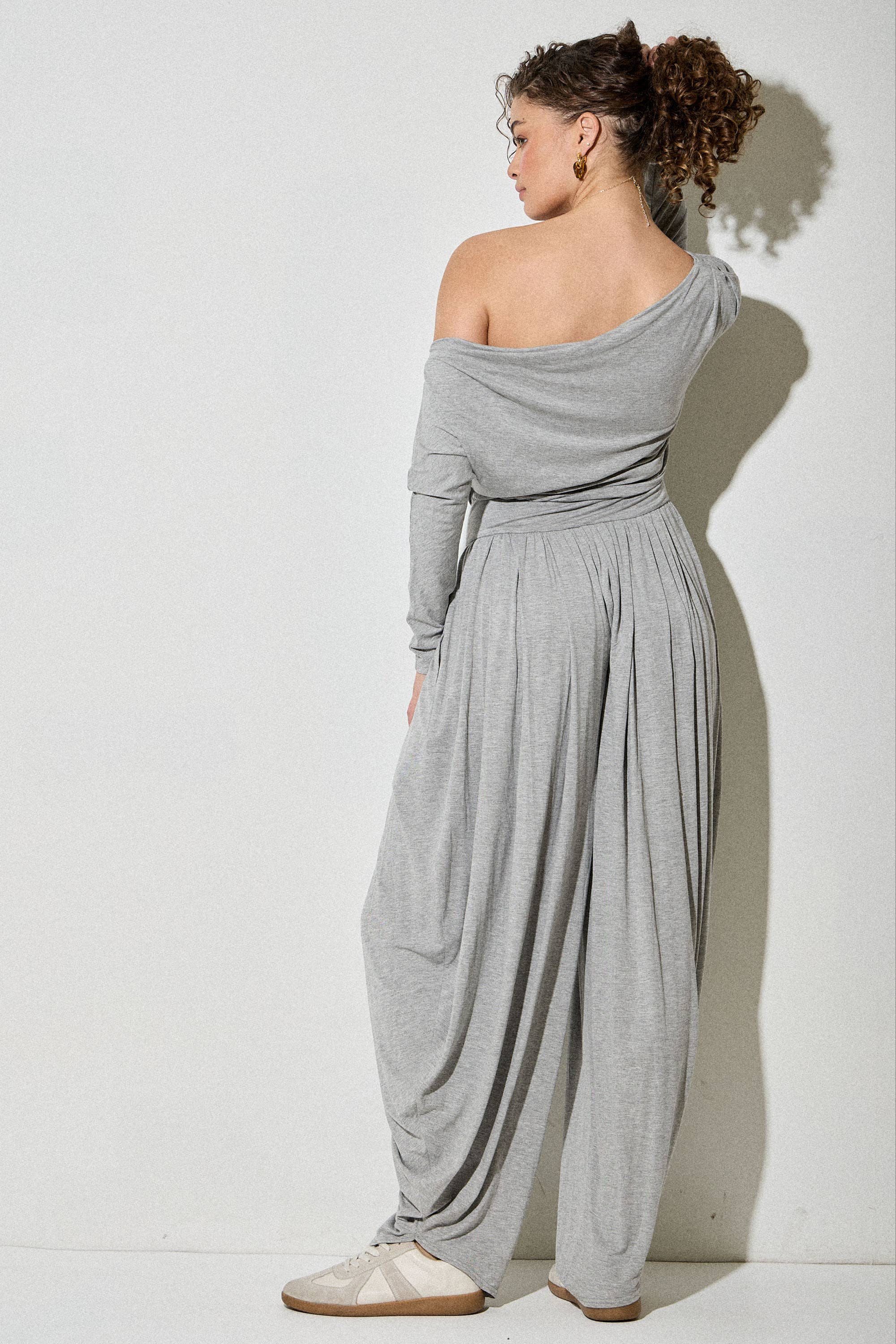 SKYLAR ROSE - Wholesale Jumpsuit - Women's - One Shoulder Draped Jersey Jumpsuit11