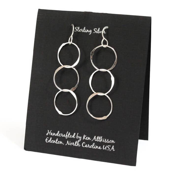 Plata de Ley Tres Círculos Medianos Largos para venta al por mayor de Ken’s handcrafted jewelry