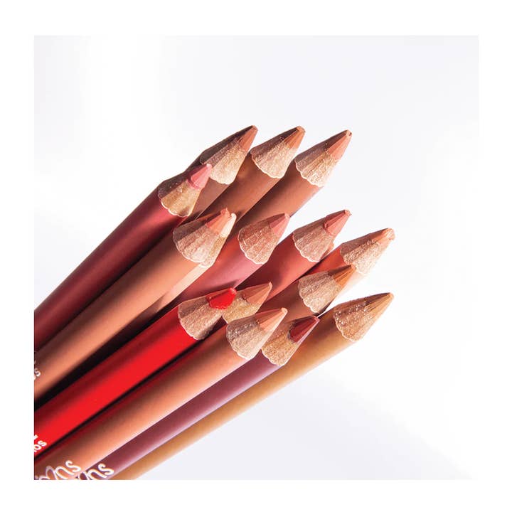 PINEAPPLE Beauty – wholesale Läppenna – Beauty Creations BCWLL-11 Körsbär Trä Läpppenna - 12st