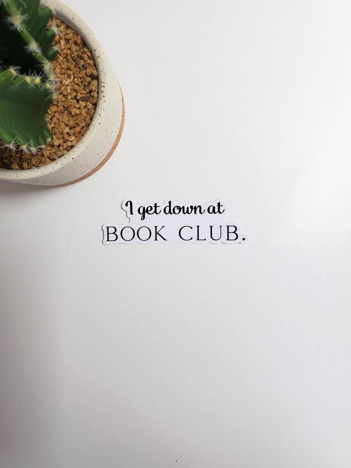 Adesivo de texto I Get Down at Book Club por atacado de Fig Tree Works