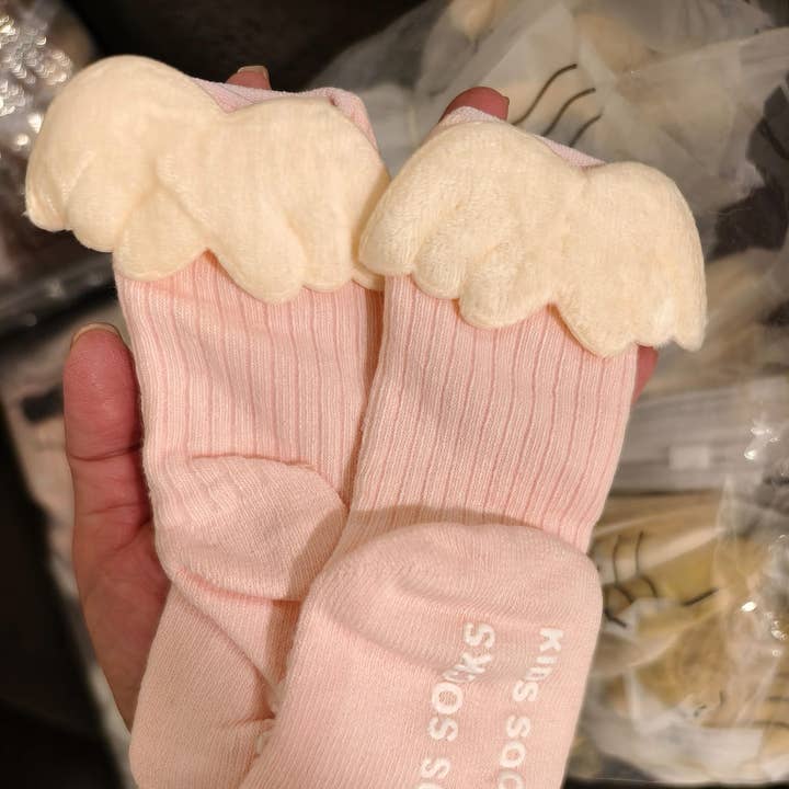 Weavey Studio - Wholesale Socks – Child - SALE!!! 82pcs New Born Babies/ kids socks1