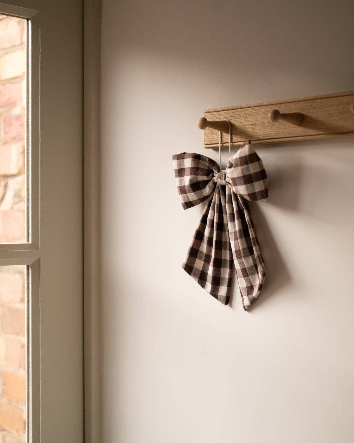 Hudson Home - Wholesale Ornament - Cream and Brown Gingham Hanging Bow2