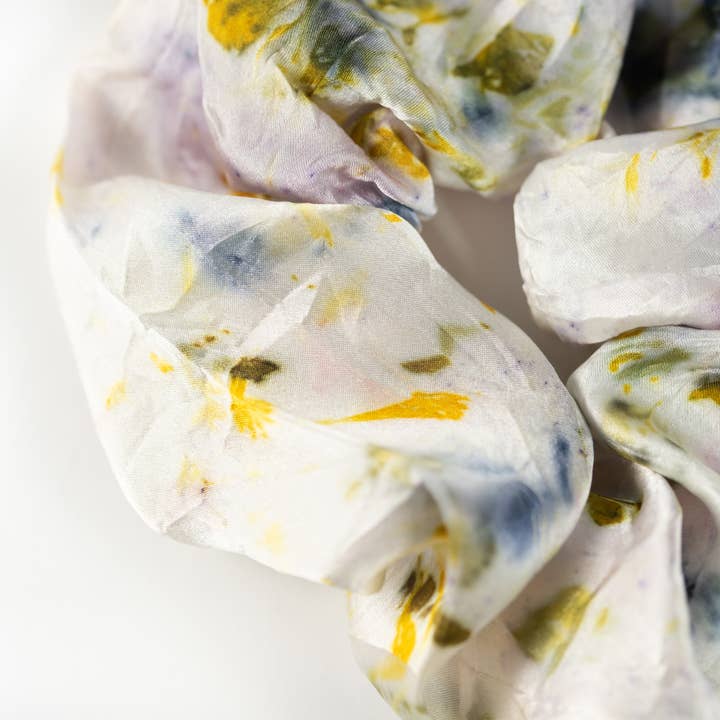 DYE KWEEN - Wholesale Scrunchie - Women's - Botanically Dyed Silk Scrunchie8
