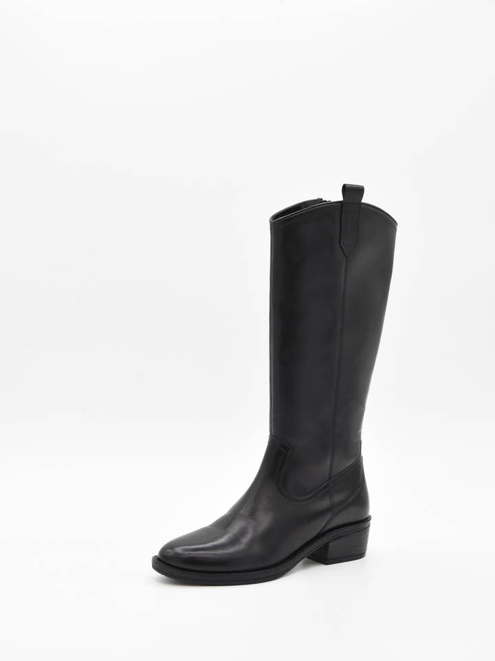 High Leather Boot With Low Block Heel for wholesale by ROSA AMADA