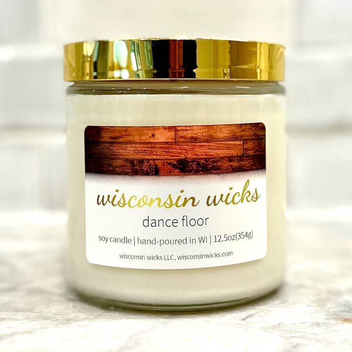 Bougie parfumée sensuelle en pot de soja « Dance Floor » pour la vente par Wisconsin Wicks