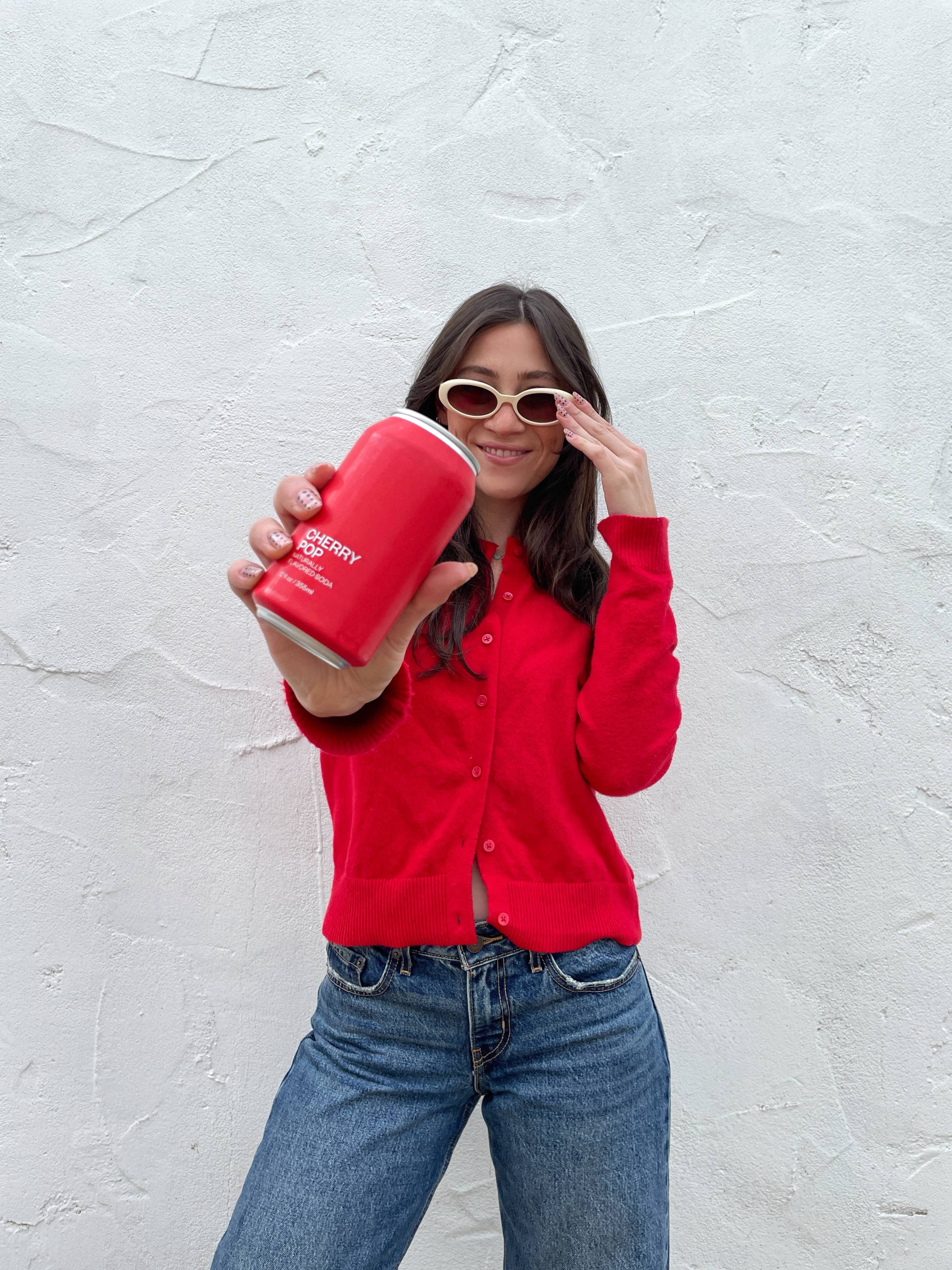 United Sodas - Wholesale Soda/Carbonated Drink - Naturally Flavored Soda - Cherry Pop3