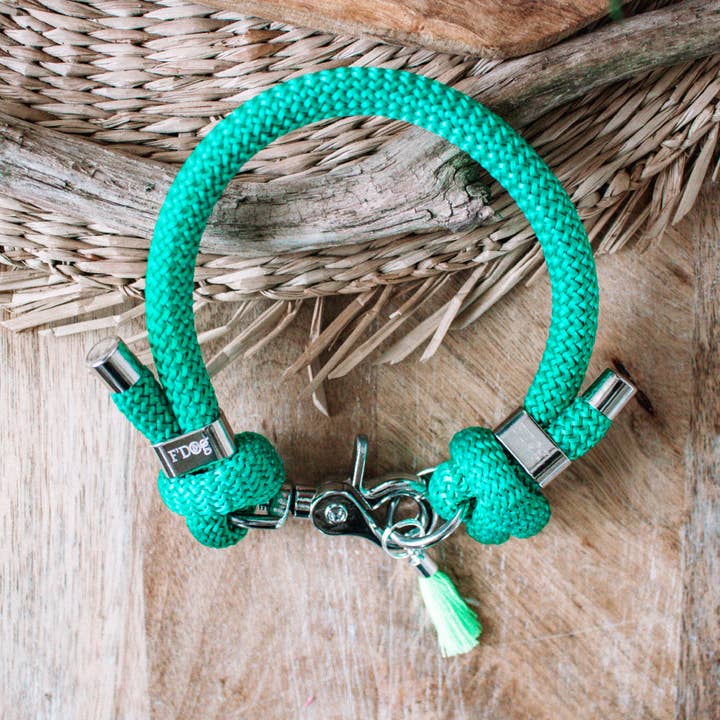Collana in paracord «verde menta» per la vendita all'ingrosso da parte di Frimousse Dog