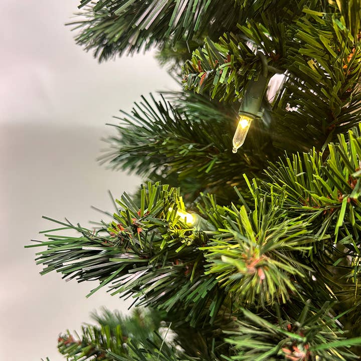 Jacobson - Wholesale Artificial Christmas Tree - 6.5ft Slim Pencil Christmas Tree - Majestic Pine2