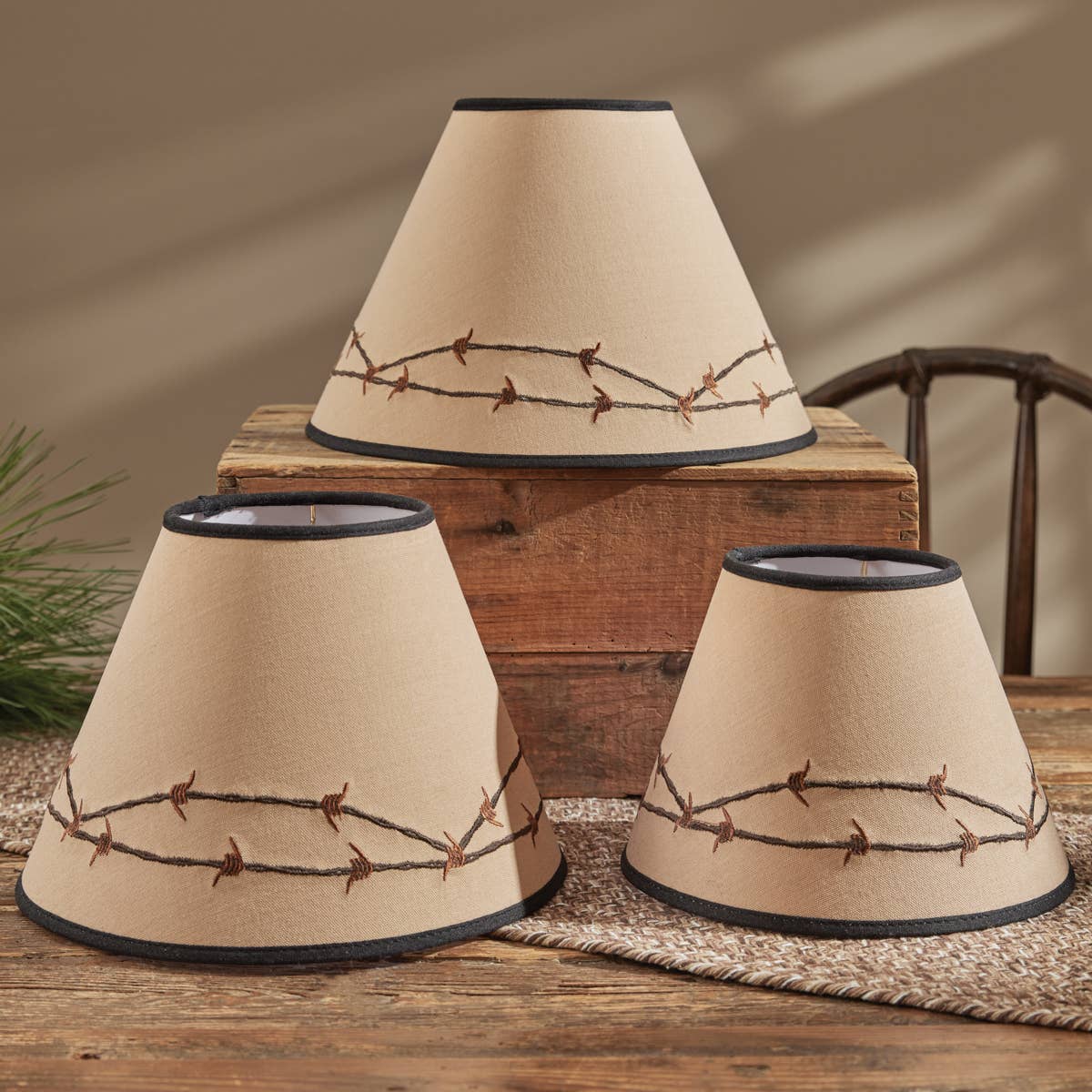 Park Designs - Wholesale Lamp Shade - Barbed Wire Embroidered Lampshade 14"3