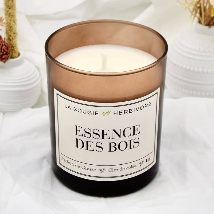 Scented Candle Wood Essence Ecocert Rapeseed Wax 180g for wholesale by LA BOUGIE HERBIVORE