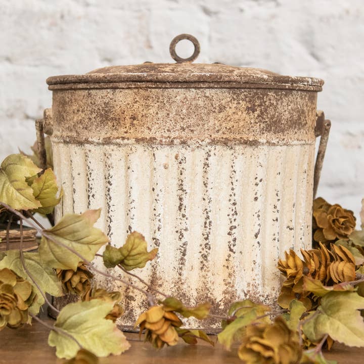 10" DISTRESSED WHITE BUCKET W/ LID & HANDLE for wholesale by Ragon House