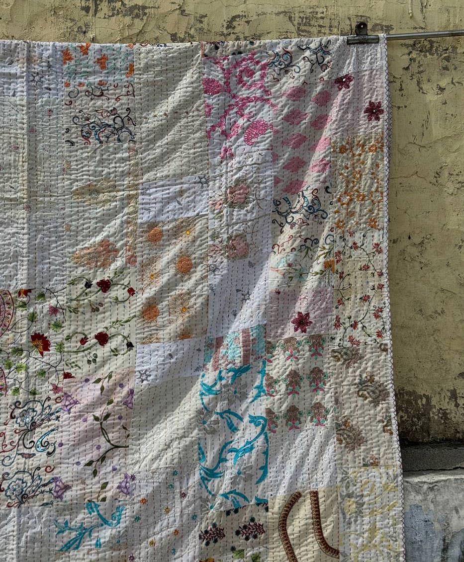 GYPSY STUDIO - Wholesale Quilt -  Kantha Stitch Patchwork Queen Size Embroidery Cotton Quilts6
