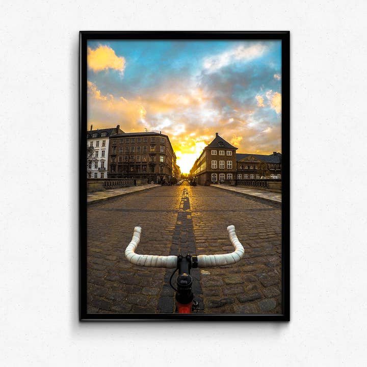 Infierno Celestial para venta al por mayor de Behind Handlebars