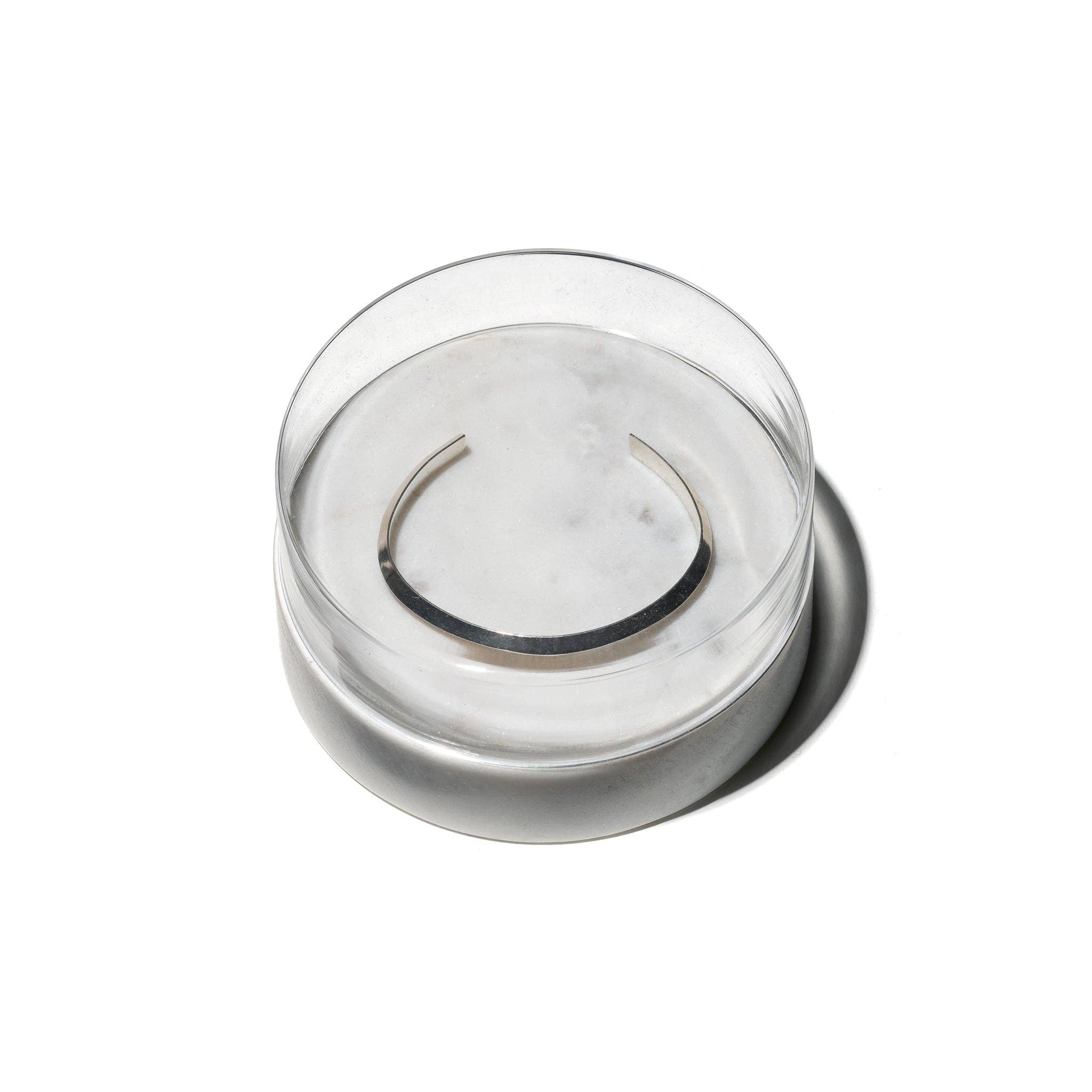 Puebco - Wholesale Decorative Tabletop Object - MARBLE SHOWCASE1